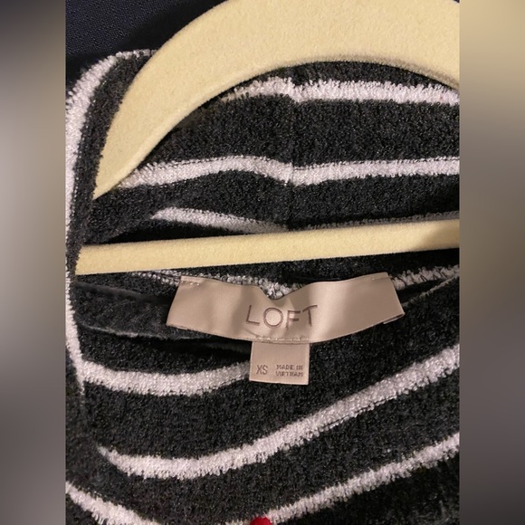 LOFT long sleeve with turtleneck top - Picture 2 of 2